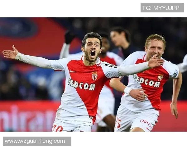 19法甲摩纳哥对阵巴黎全场直播精彩回顾与赛后分析 19法甲摩纳哥对阵巴黎全场直播精彩回顾与赛后分析