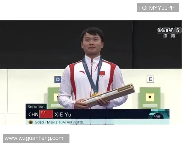 孙兴O的足球传奇之路：从青涩少年到世界巨星的奋斗历程与荣耀时刻