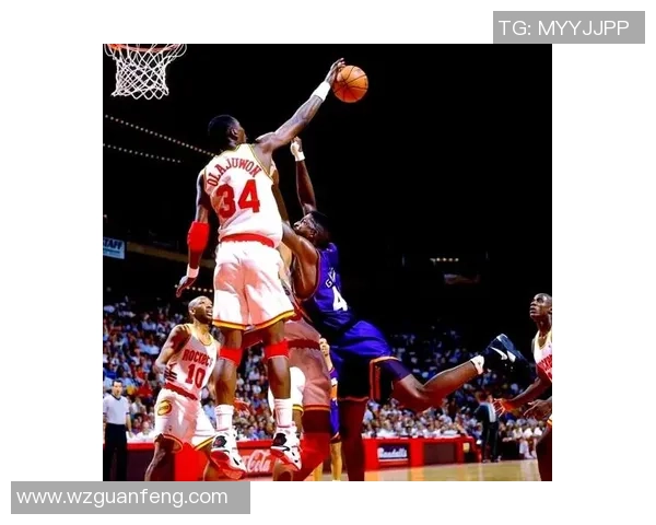 艾弗森对决火箭队的经典时刻与篮球传奇的碰撞回顾